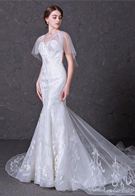 韩式大露背鱼尾修身婚纱